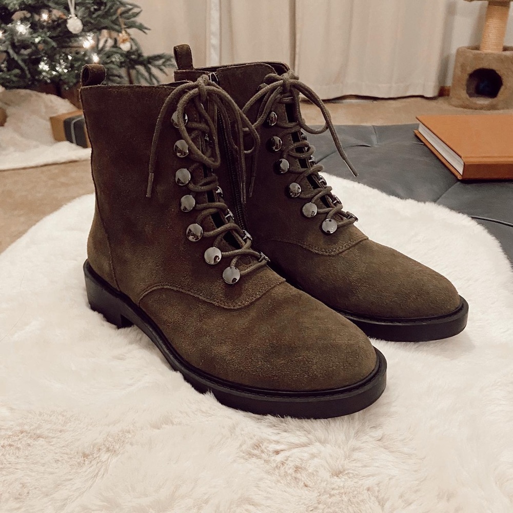 New Linea Paolo olive suede boots Size 7